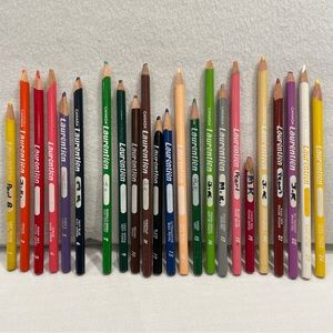 Laurentien Pencil Crayon Lot (104) Multiple Colours